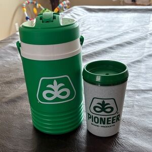 PIONEER Seed Water Jug & Green and White Insulated Beverage Mug